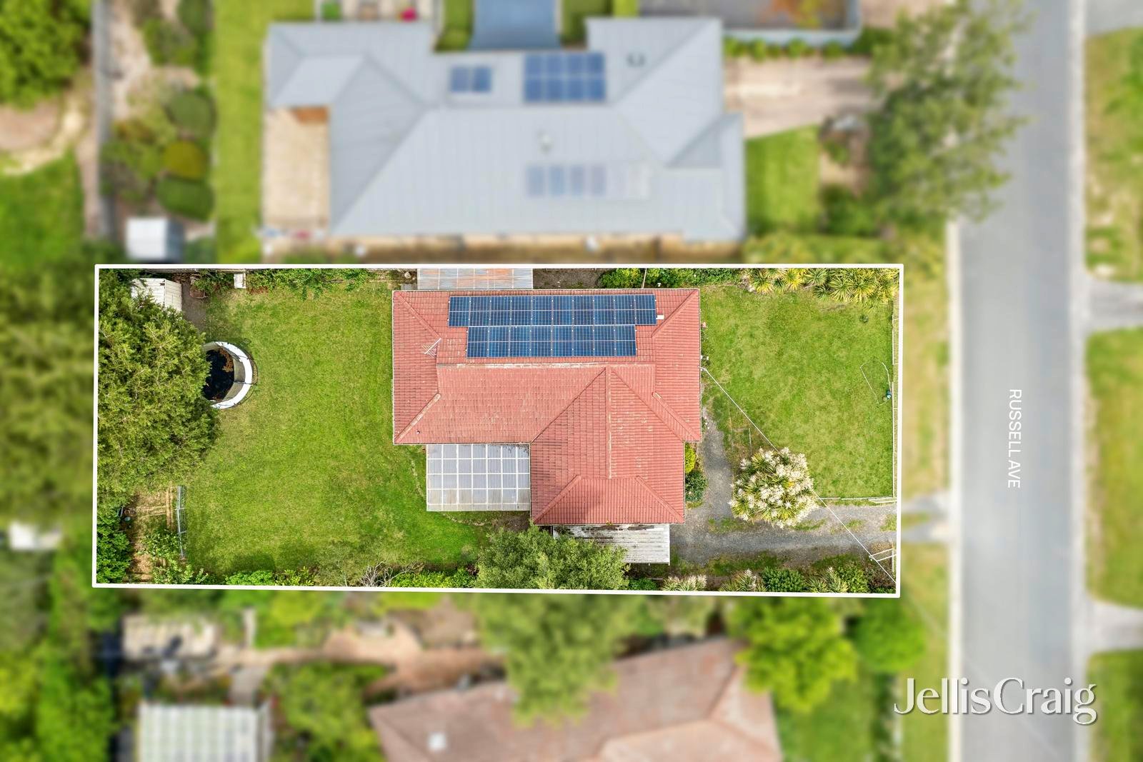 12 Russell Avenue, Woodend image 15