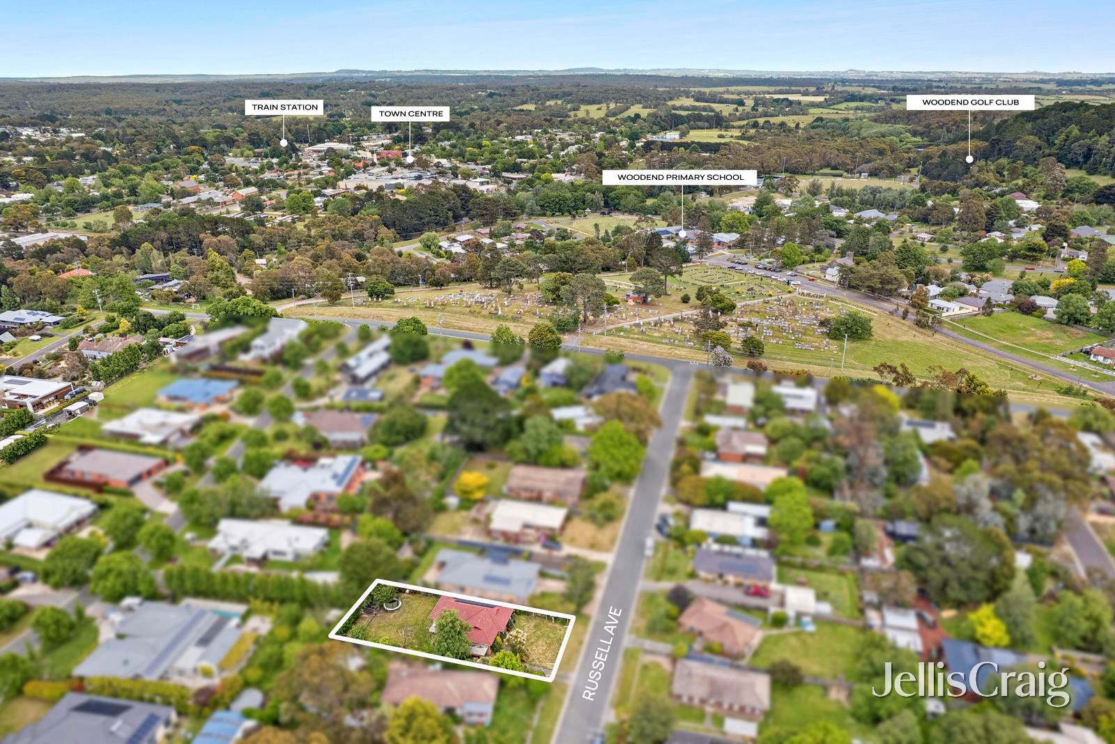 12 Russell Avenue, Woodend image 16