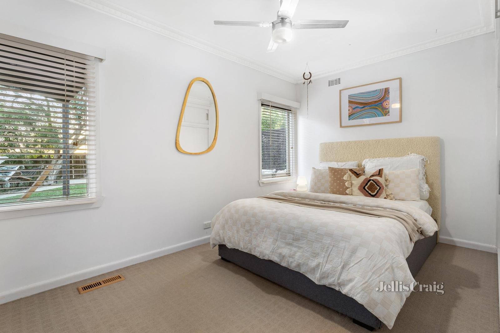 12 Ruthven Way, Ringwood East image 7