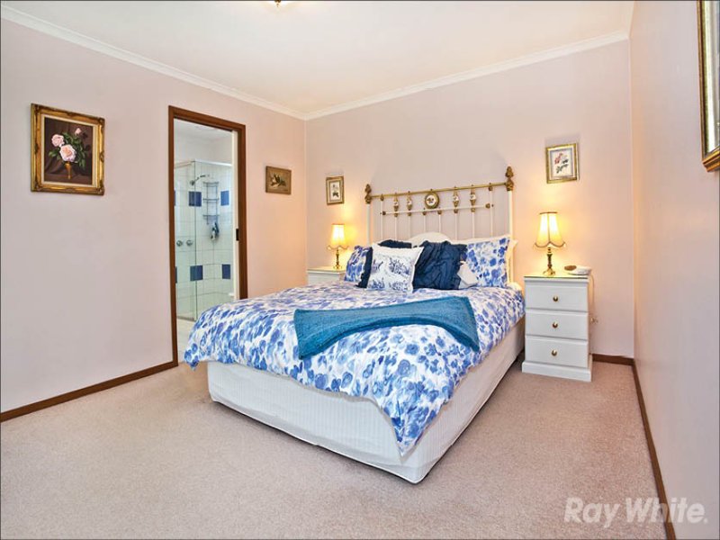 12 Ryrie Place, Vermont South image 7
