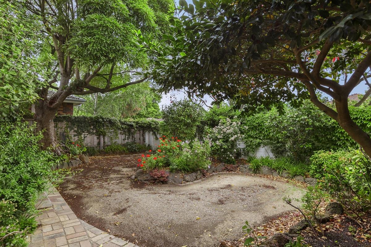 1/2 Salisbury Avenue, Mont Albert image 6