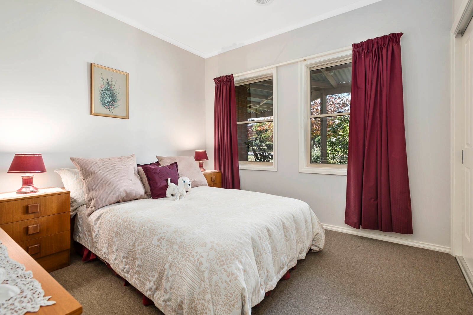 Property Gallery Thumbnail 9
