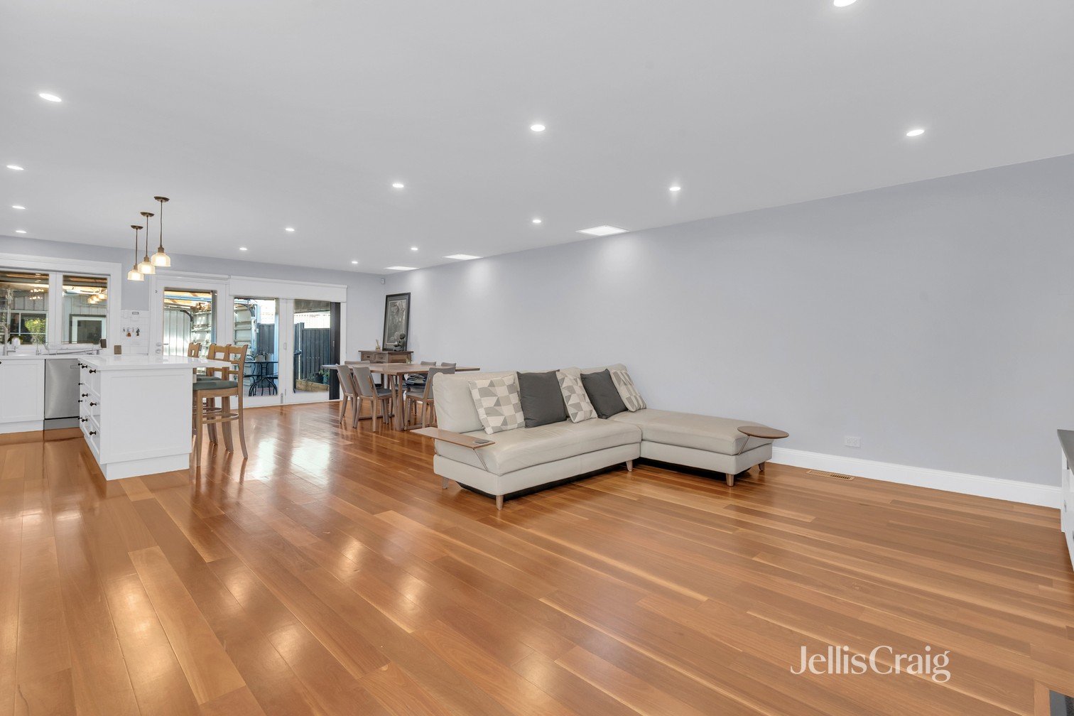 12 Sargood Street, Coburg image 2