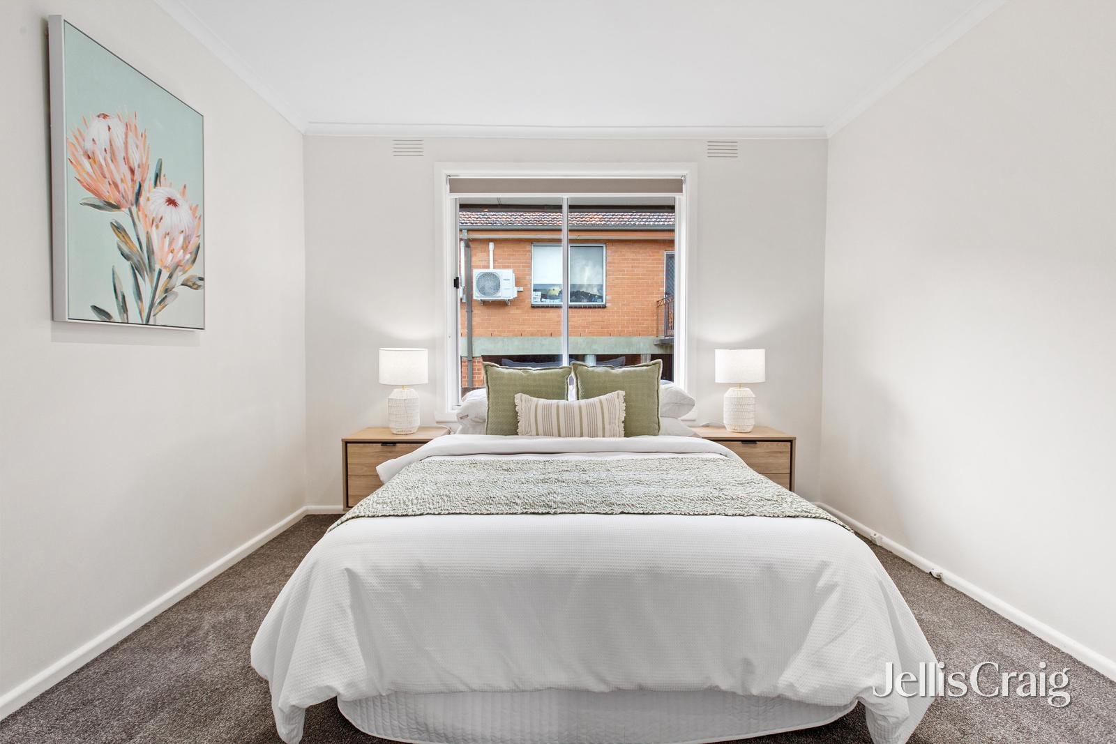 12 Scotsburn Avenue, Clayton image 10