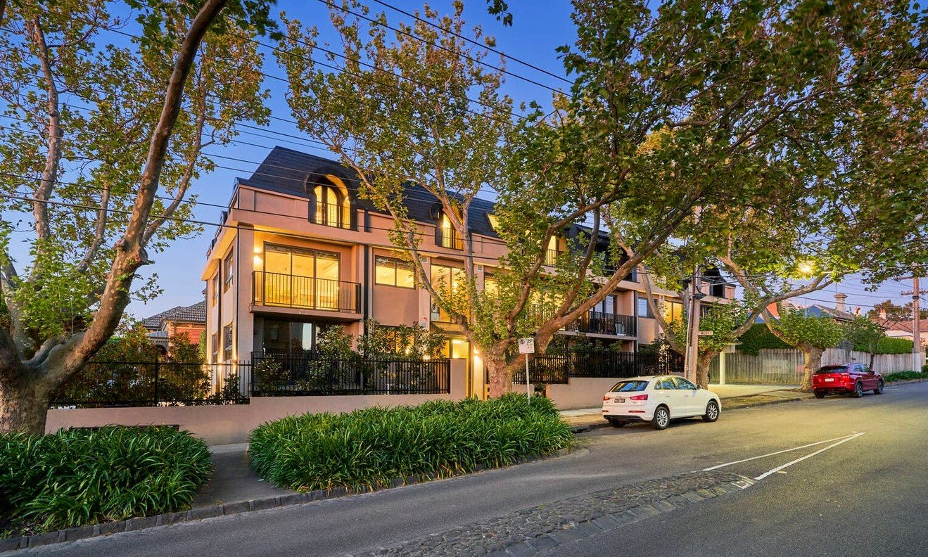 Property Gallery - Main Image
