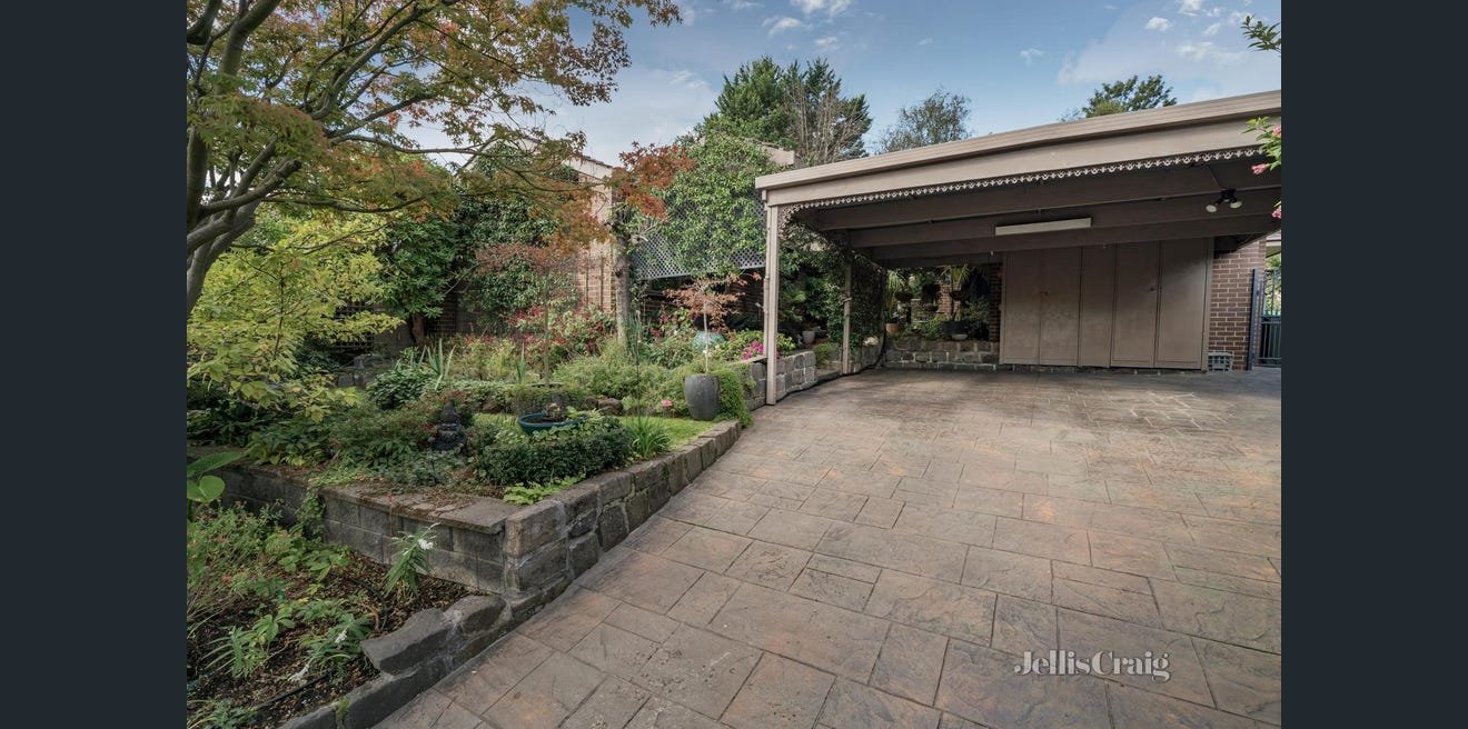12 Snow Gum Road, Doncaster East image 1