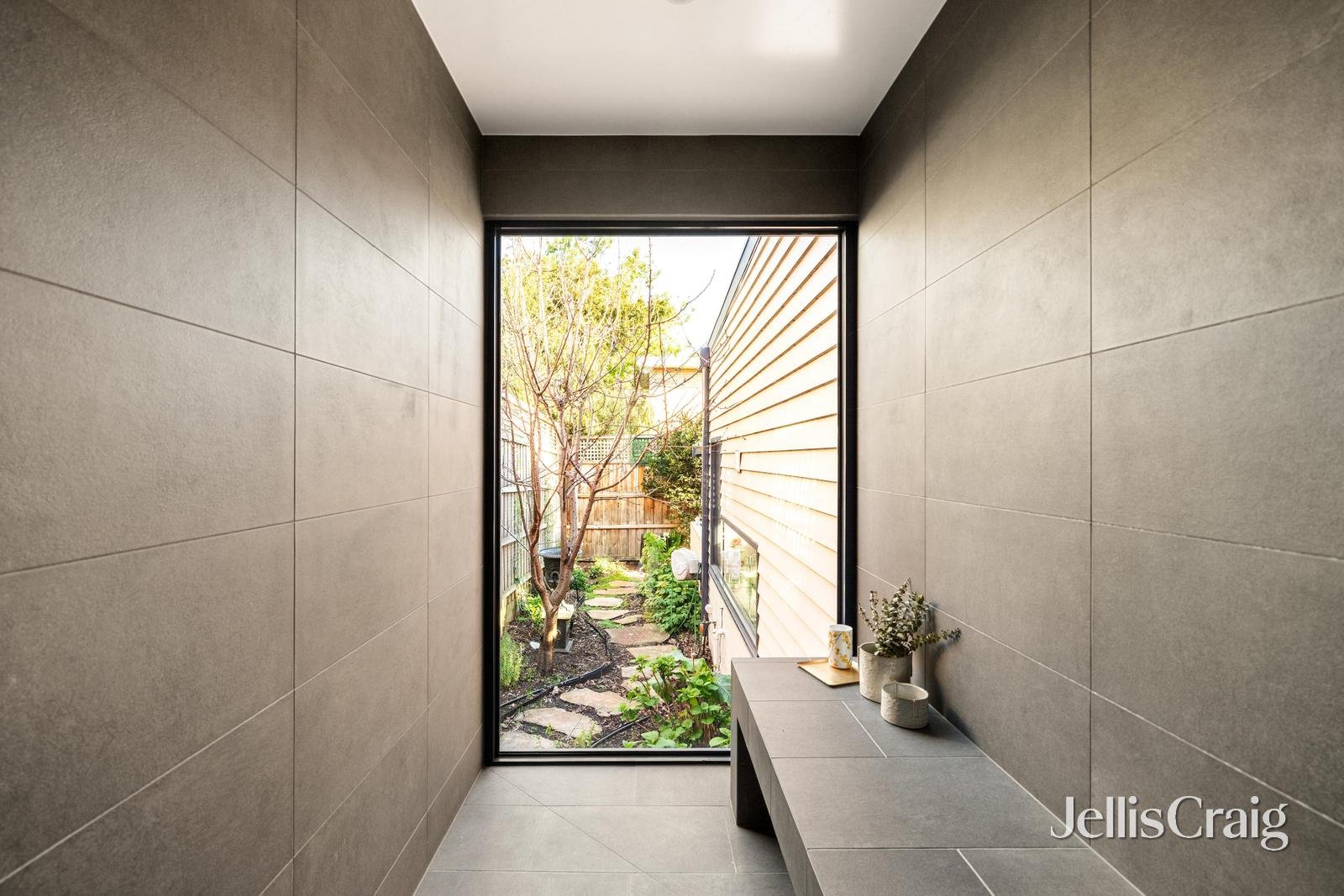 12 South Terrace, Clifton&nbsp;Hill image 11