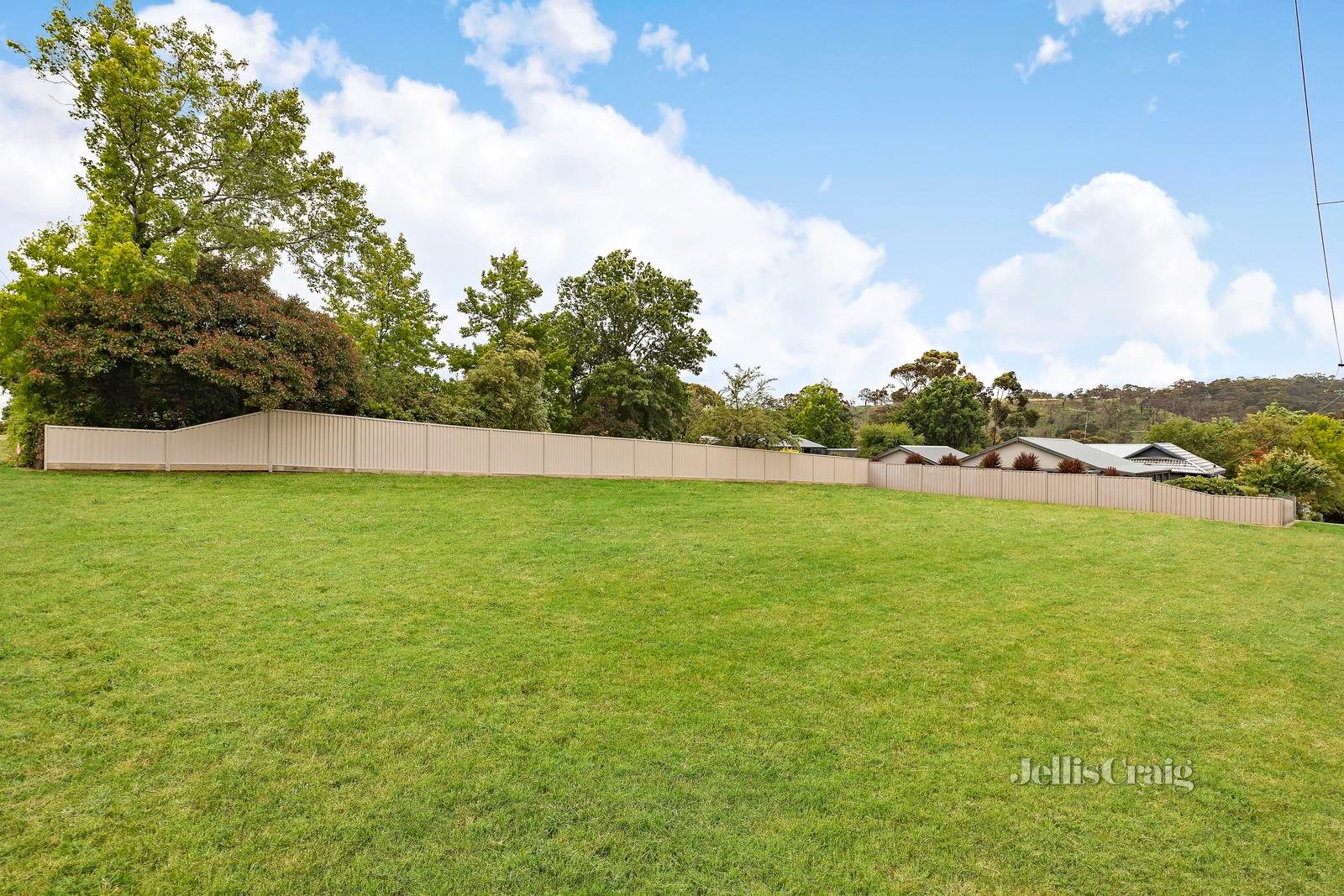 12 Spa Avenue, Hepburn image 3