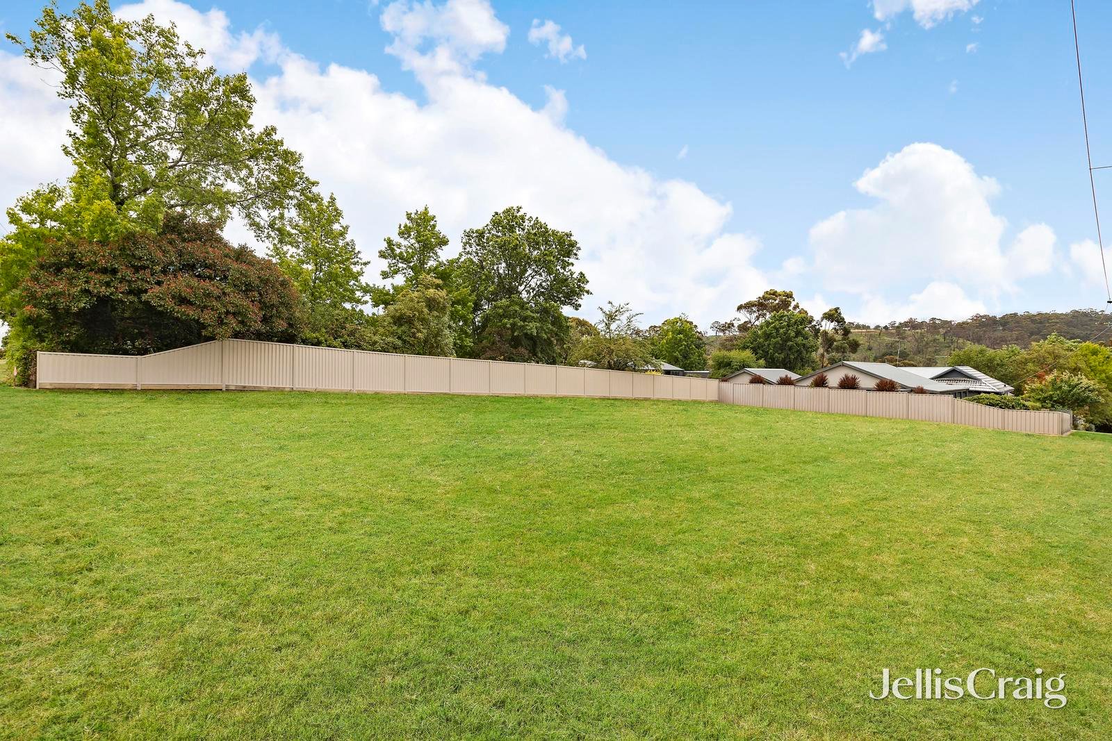 12 Spa Avenue, Hepburn image 3