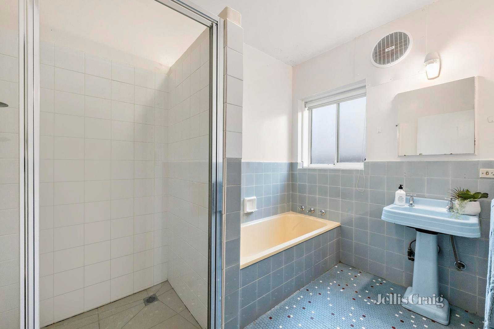 1/2 Stevenson Street, Kew image 7