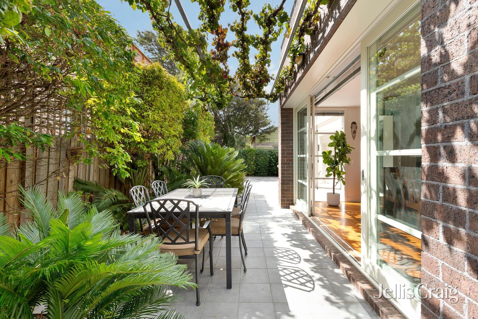 12 Stewart Street, Williamstown image 8