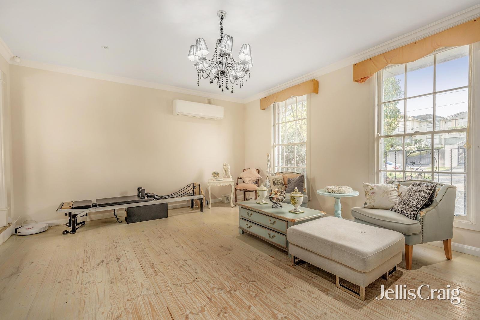 12 Stocks Road, Mount Waverley image 5