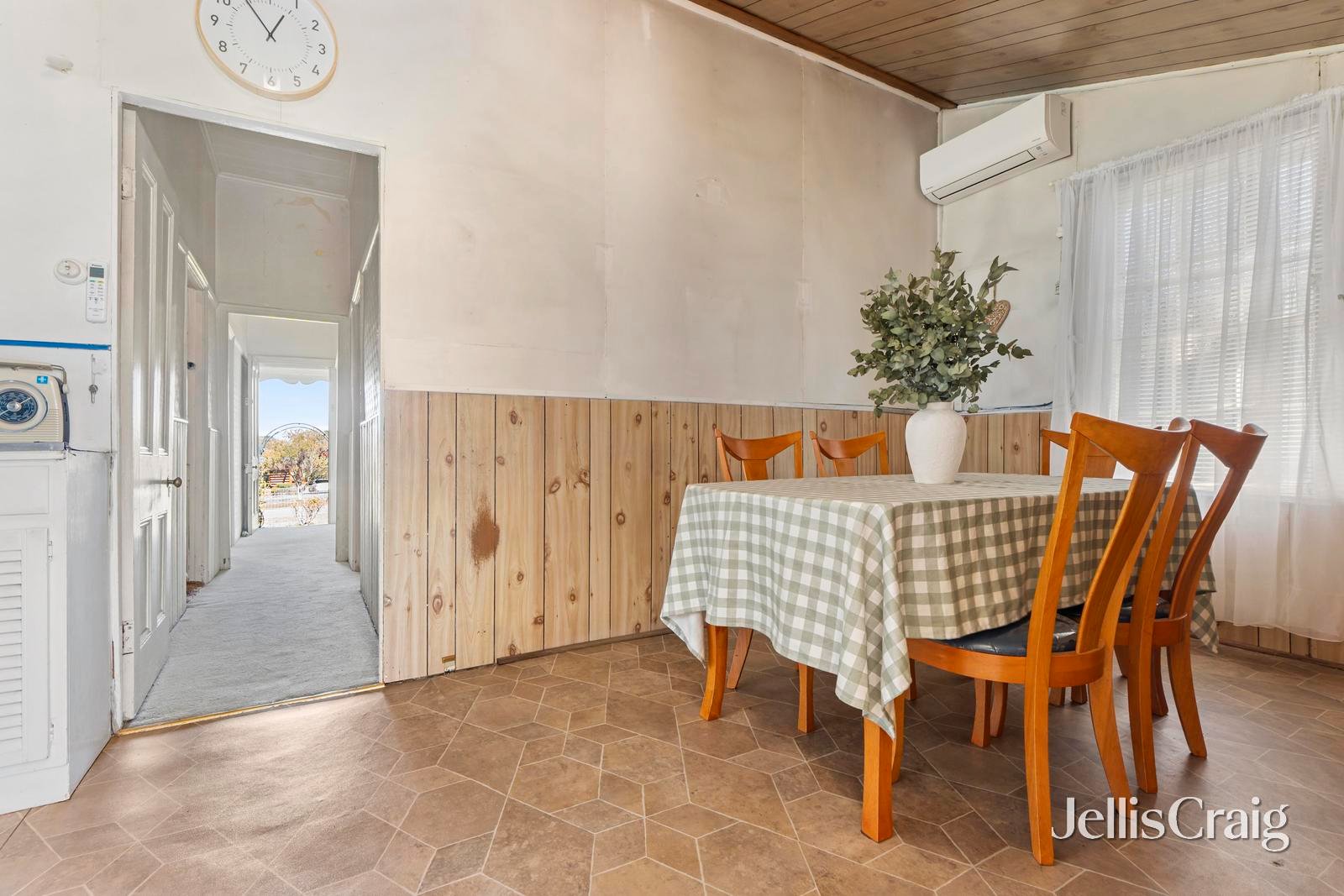 12 Stump Street, Maldon image 5