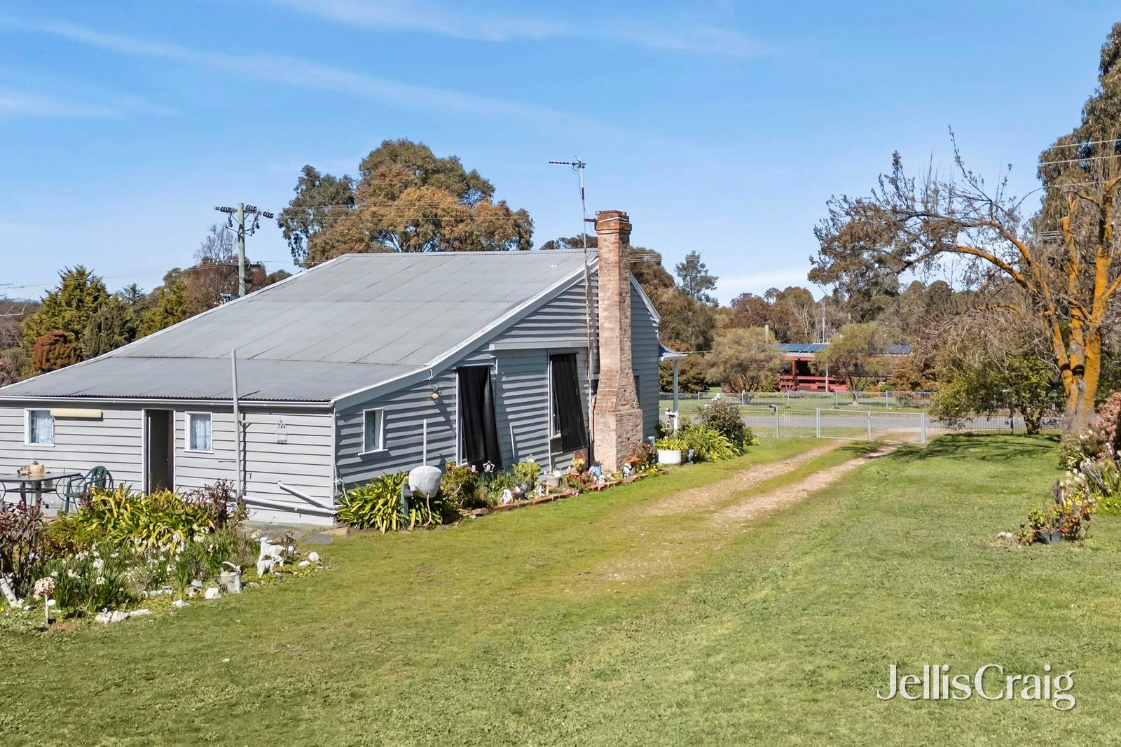 12 Stump Street, Maldon image 9