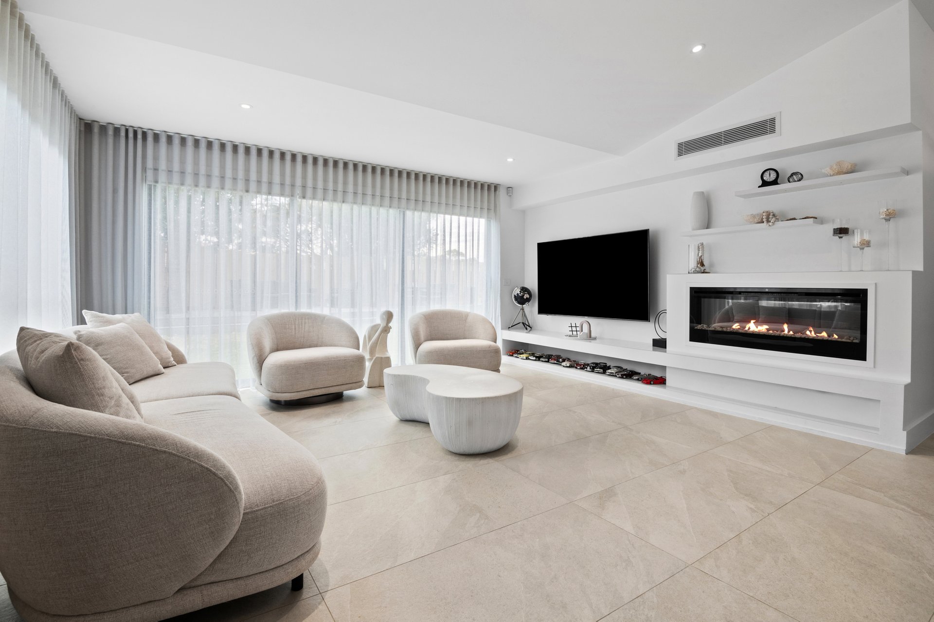 Property Gallery Thumbnail 2