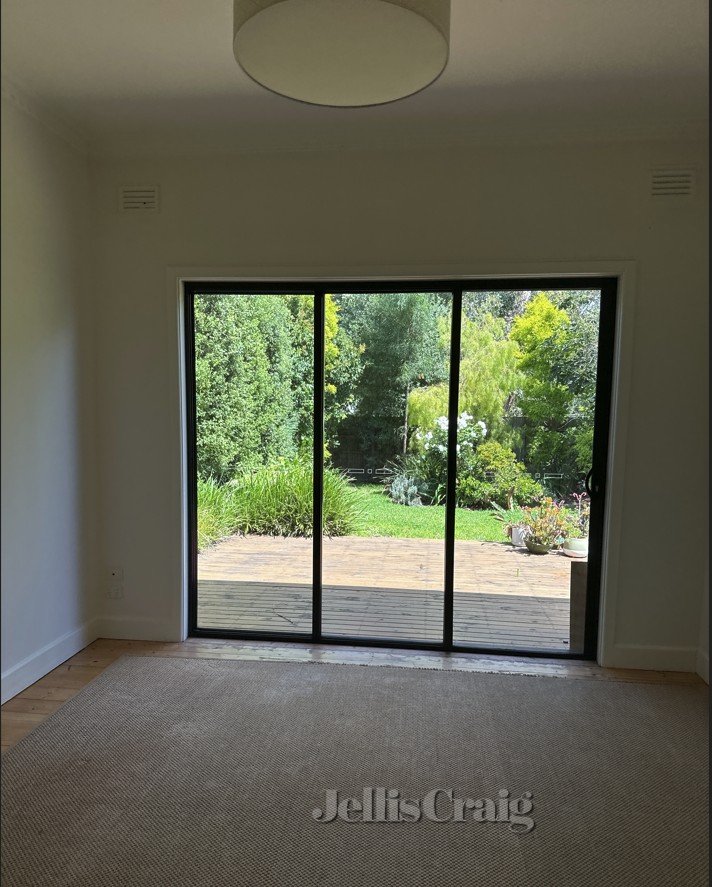 12 Sumner Street, Brunswick East image 3