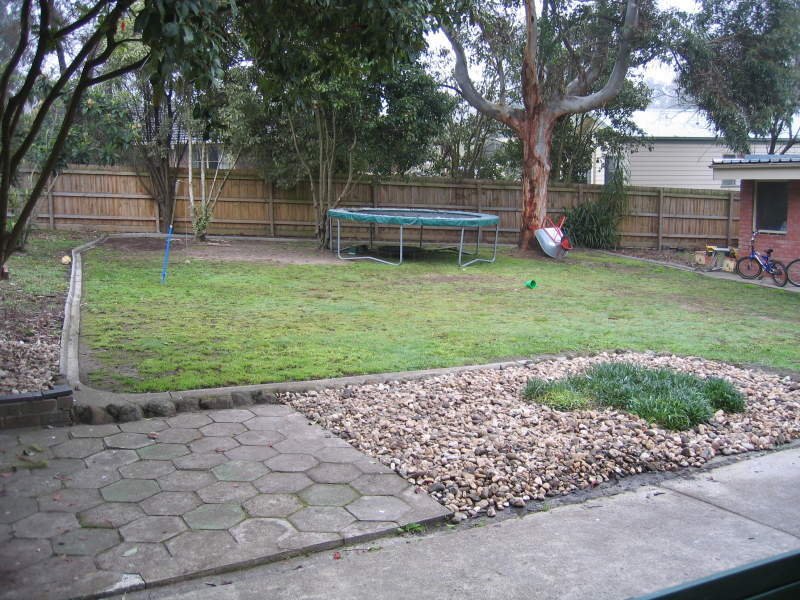 12 Susans Court, Croydon North image 4