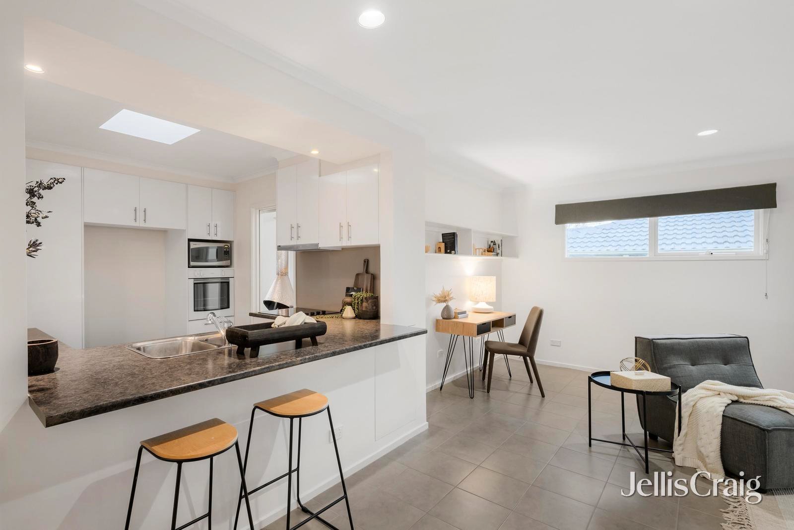 12 Suzanne Court, Ringwood North image 4