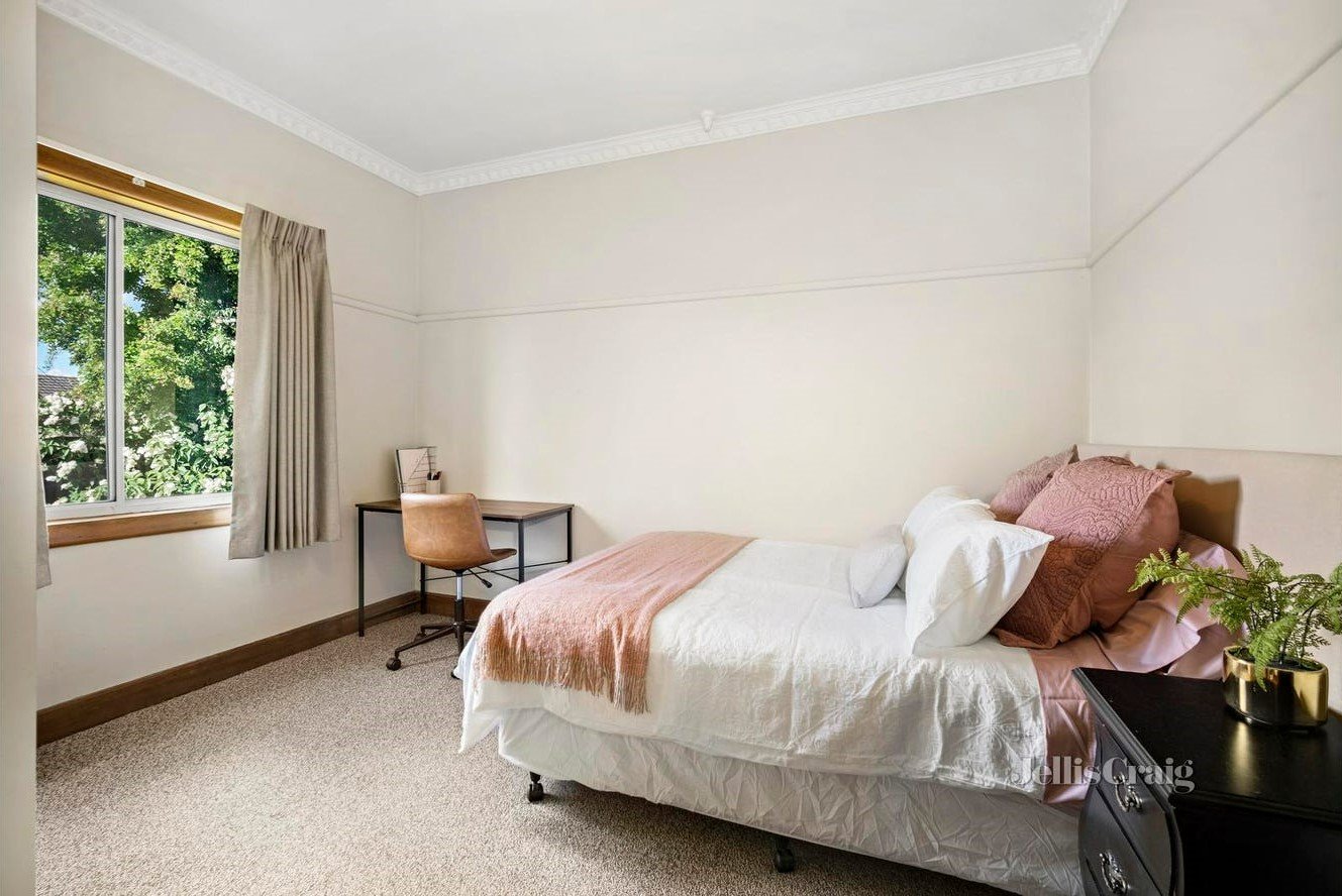 12 Symons Street, Wendouree image 4