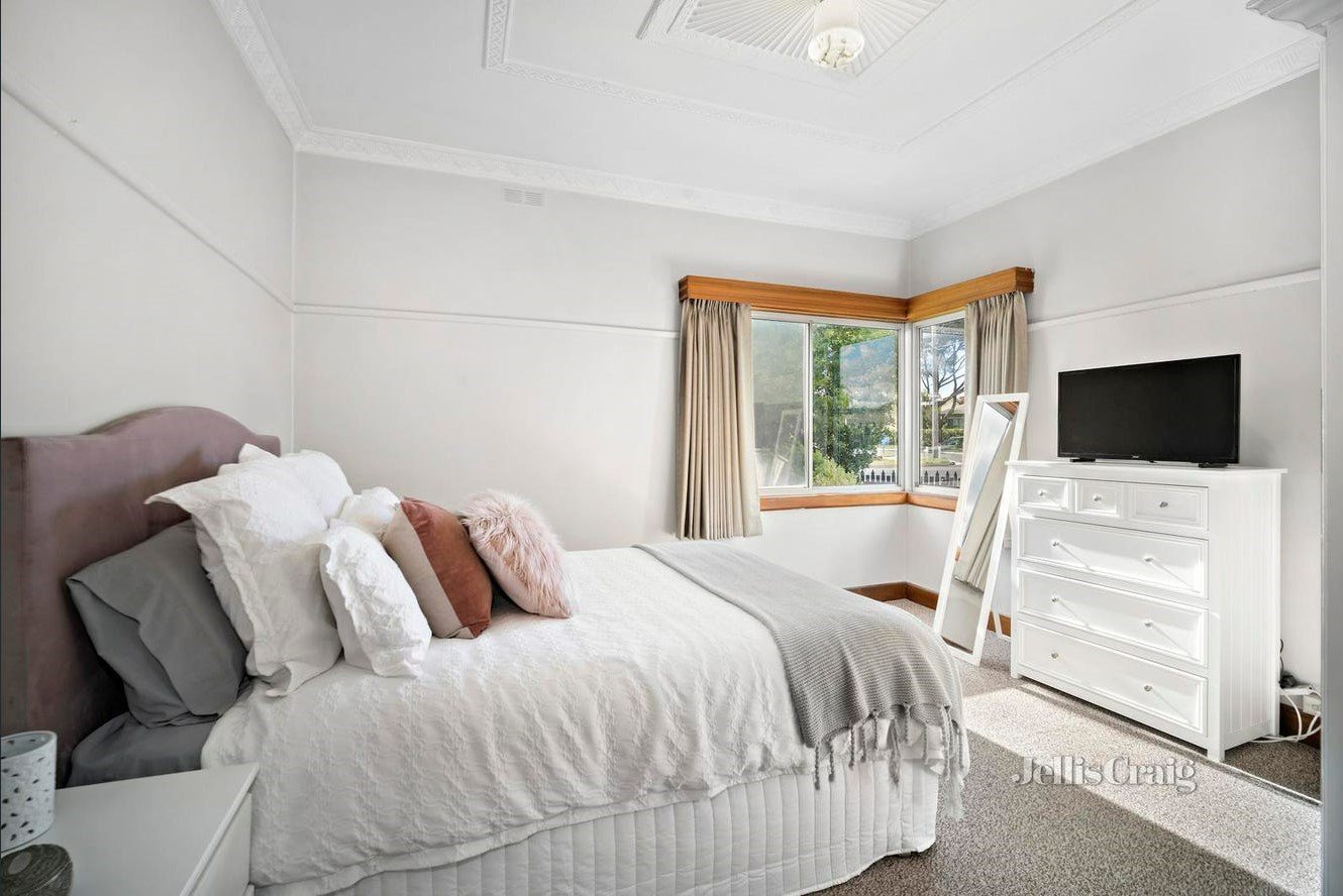 12 Symons Street, Wendouree image 3