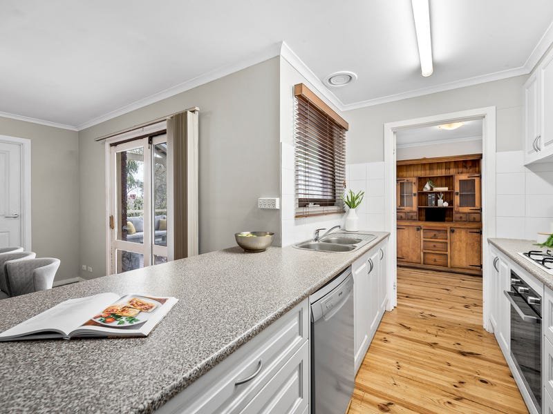 Property Gallery Thumbnail 4