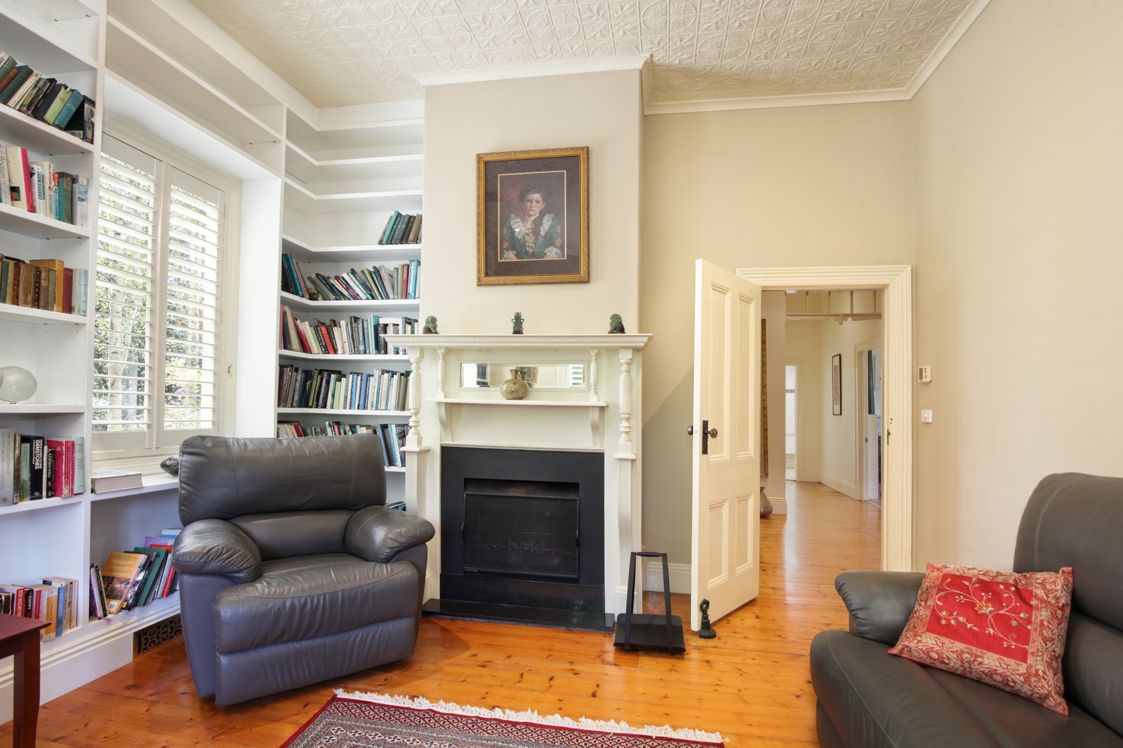 Property Gallery Thumbnail 9