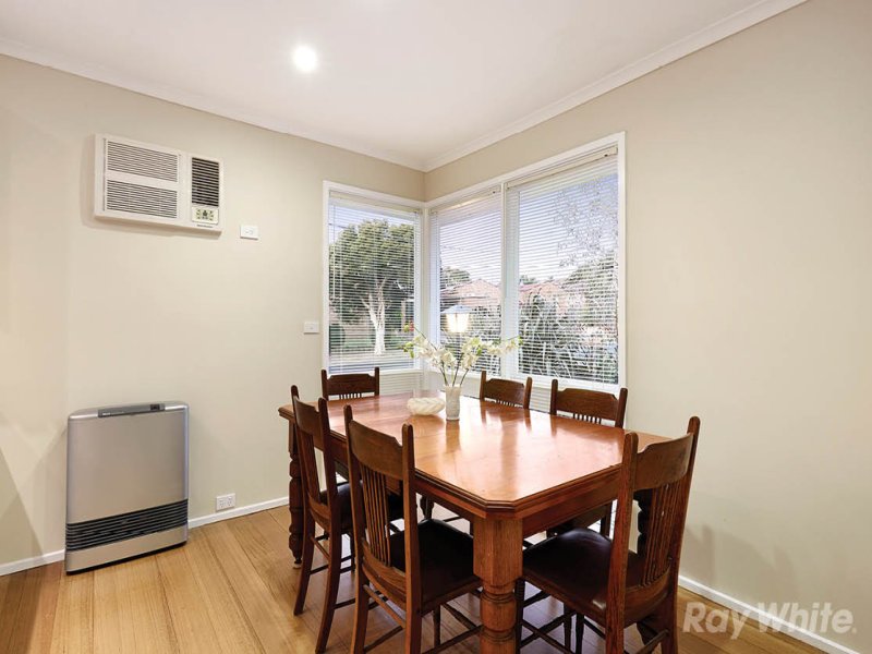 12 Templewood Avenue, Noble Park North image 4
