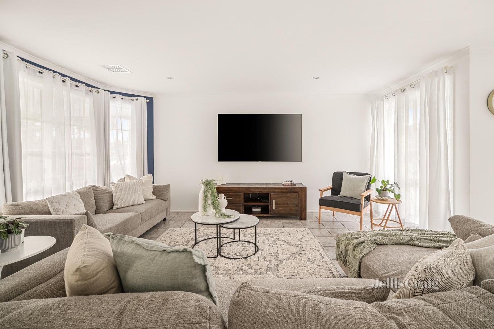 12 Tern Close, Chelsea Heights image 3