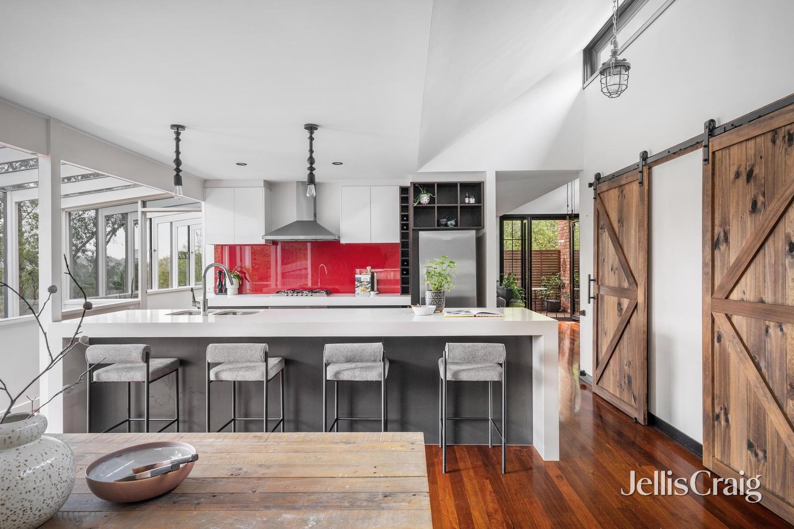 12 Terrigal Place, Greensborough image 6