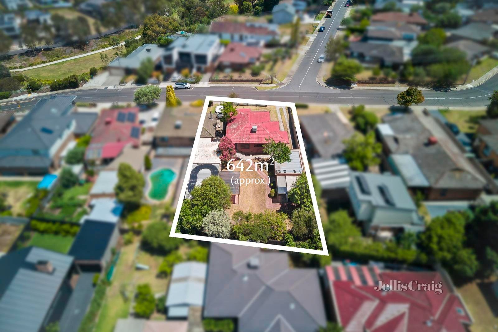 12 The Avenue, Niddrie image 11