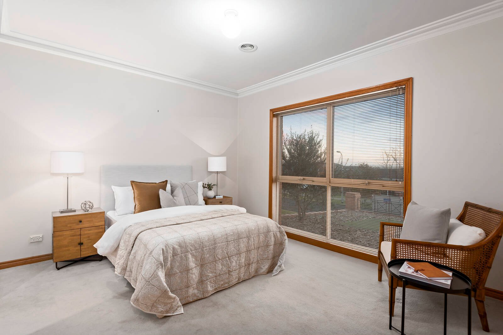 Property Gallery Thumbnail 11