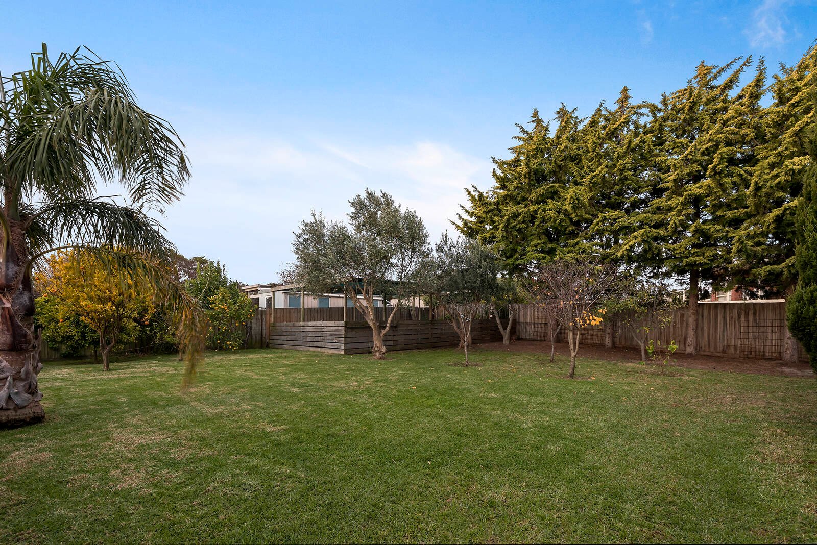 Property Gallery Thumbnail 16
