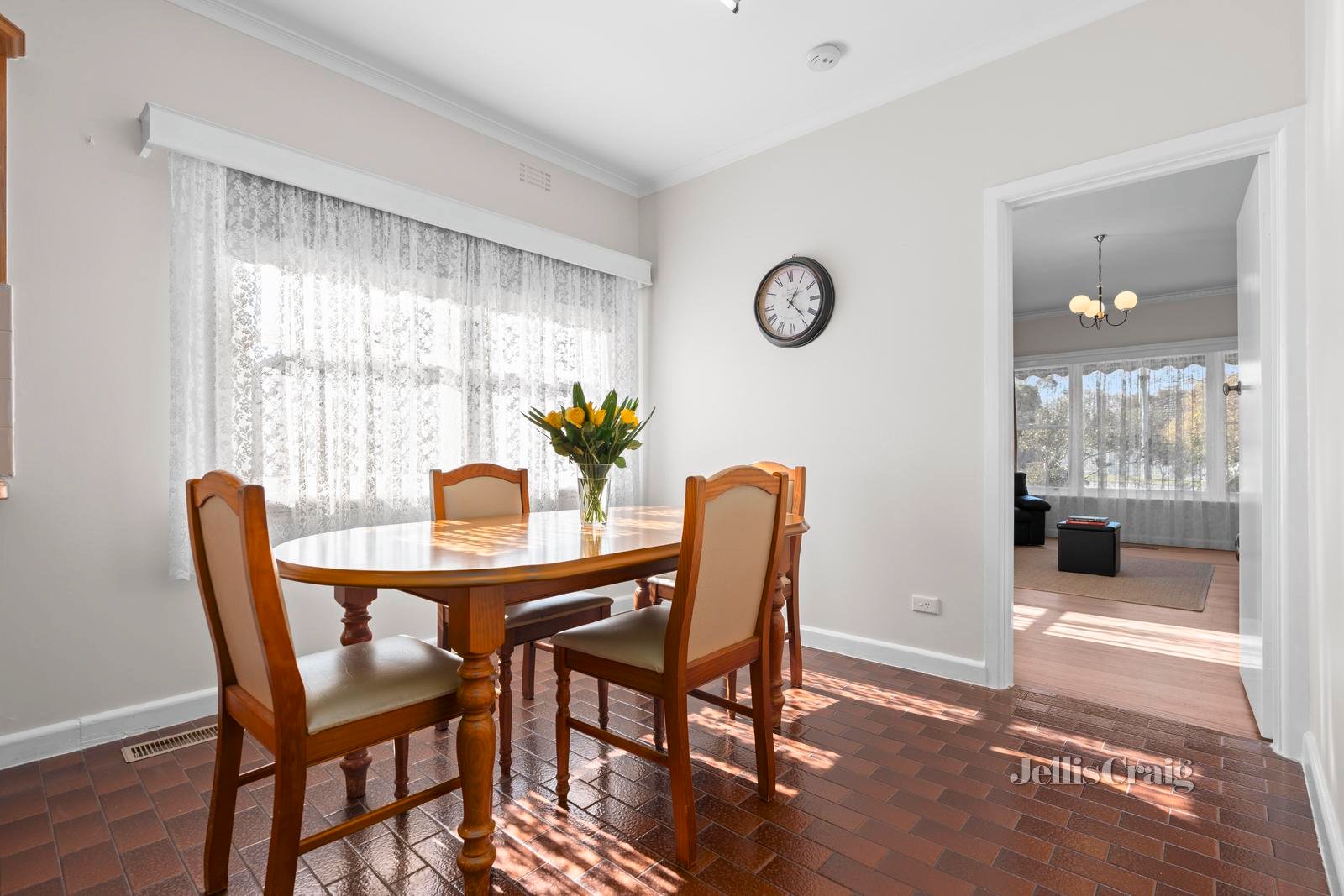 12 Thomas Street, Ringwood image 4