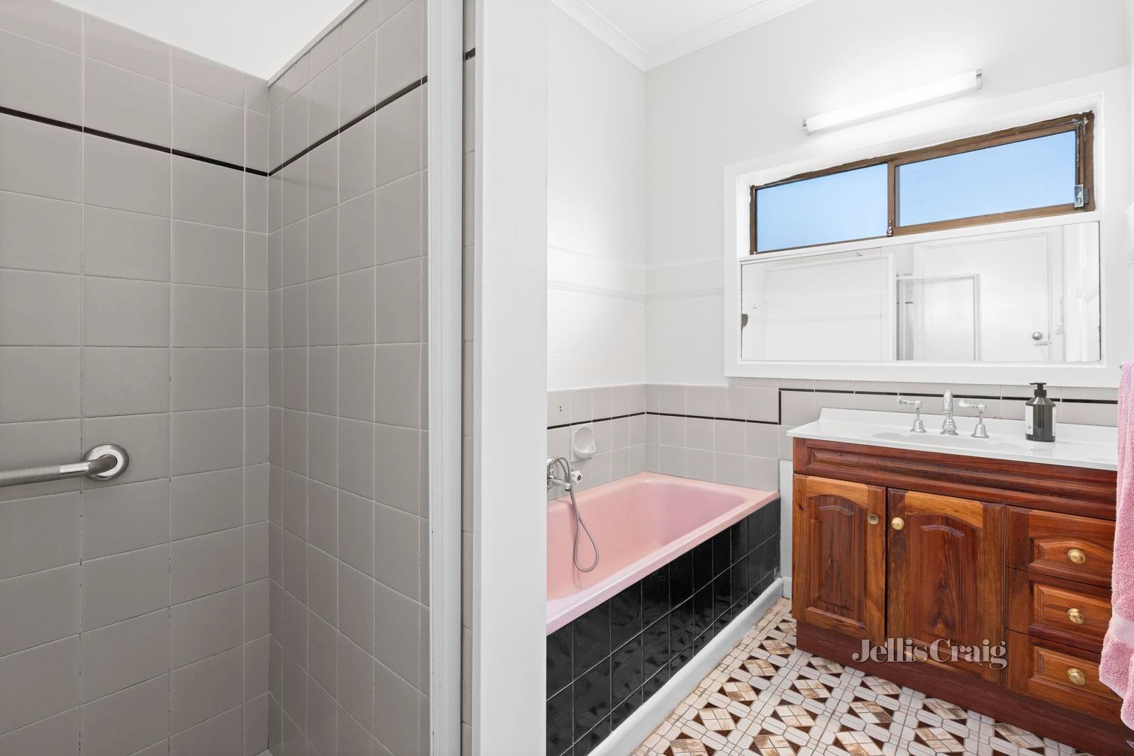12 Thomas Street, Ringwood image 7
