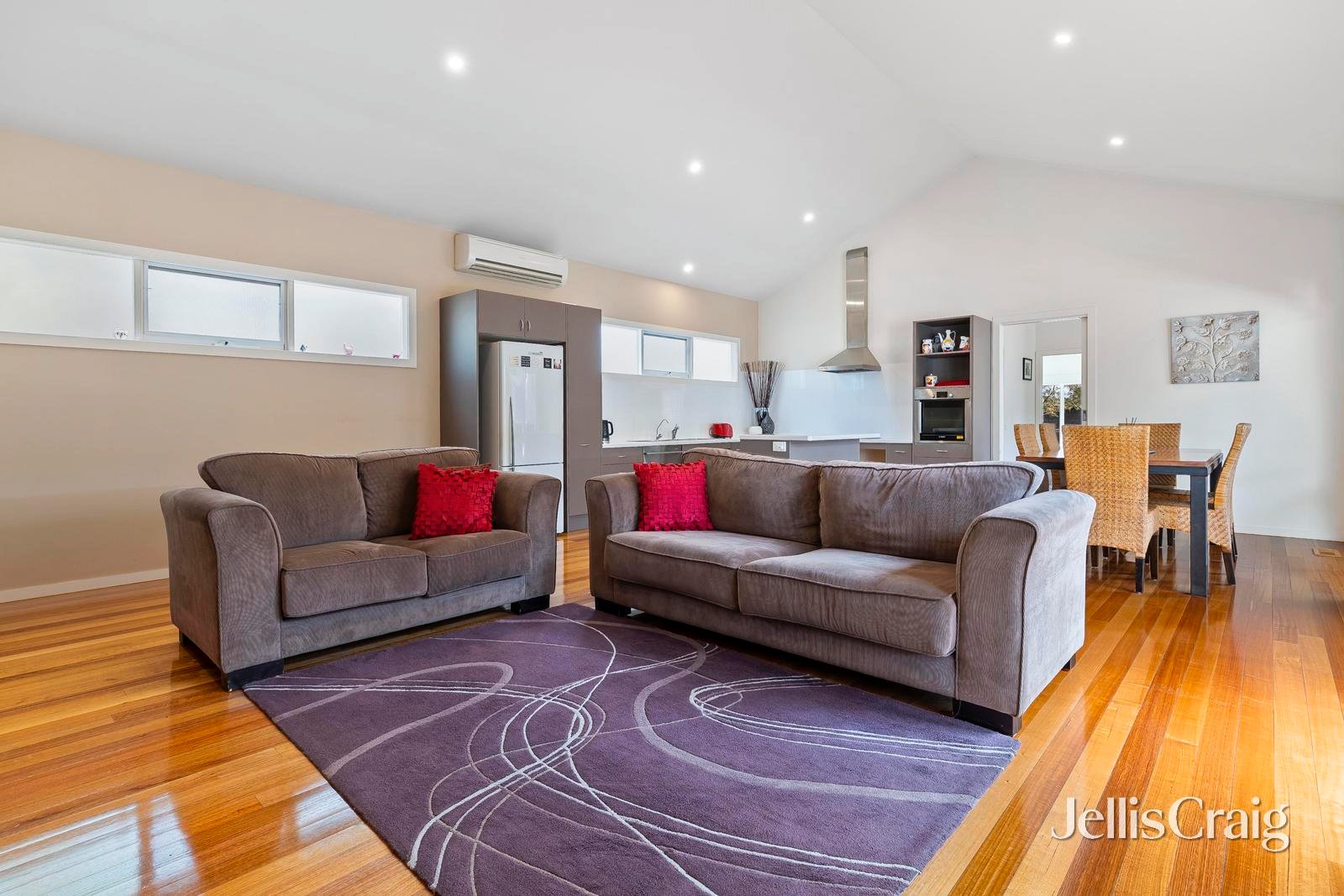 12 Tibir Street, Blairgowrie image 2
