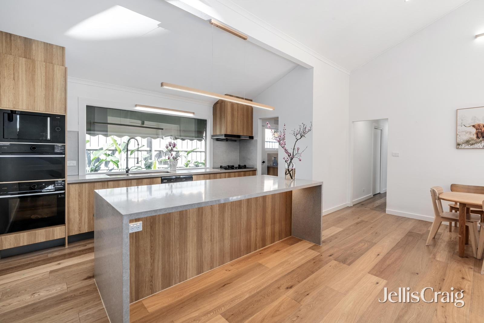 12 Toulon Drive, Templestowe Lower image 2