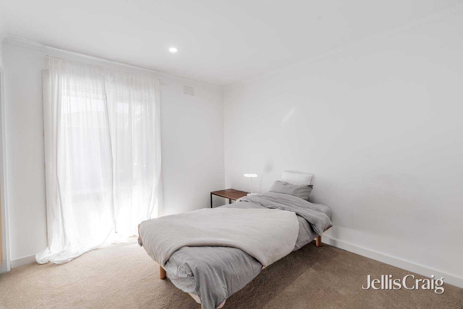 12 Toulon Drive, Templestowe Lower image 11