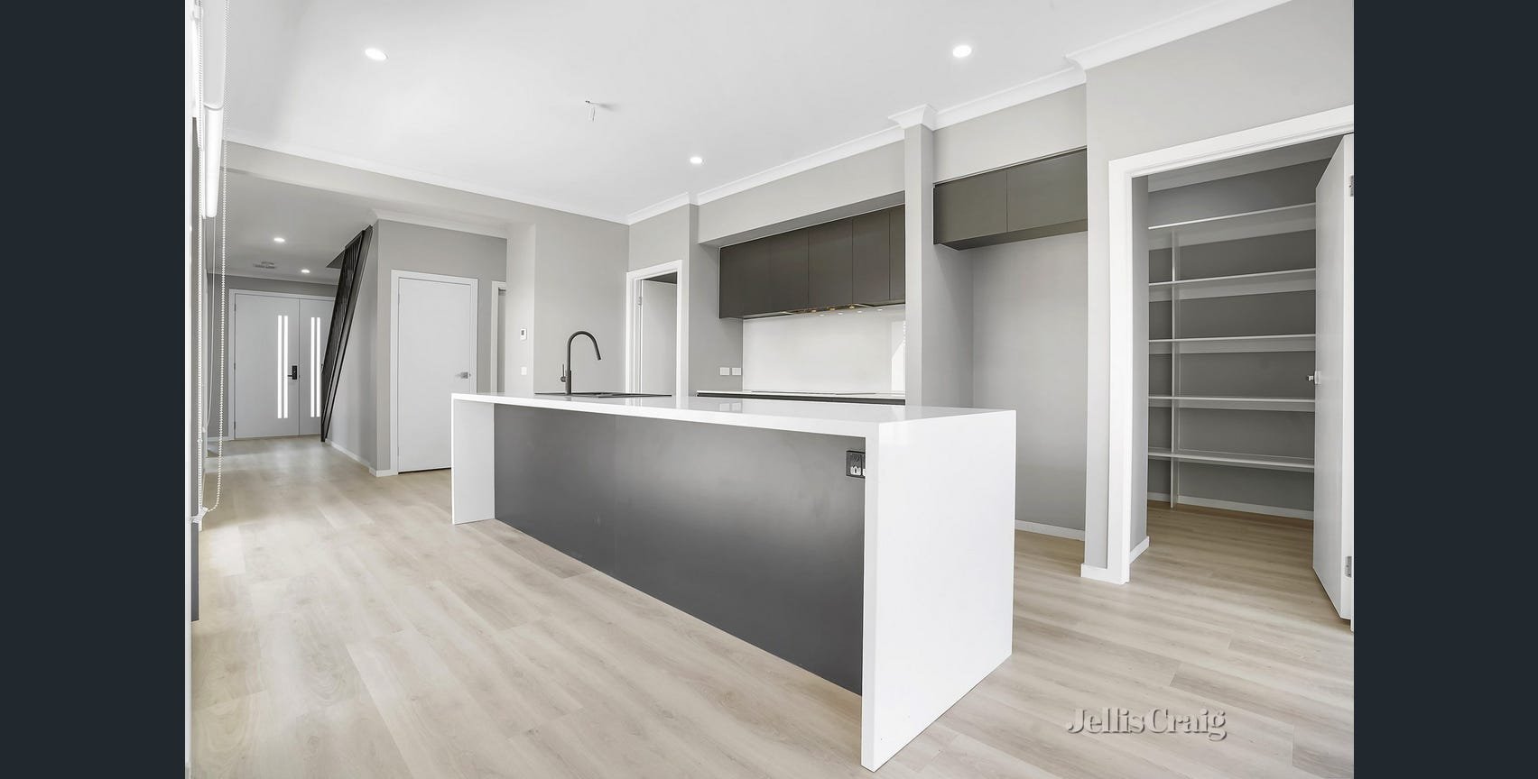 12 Tulloch Street, Botanic&nbsp;Ridge image 3