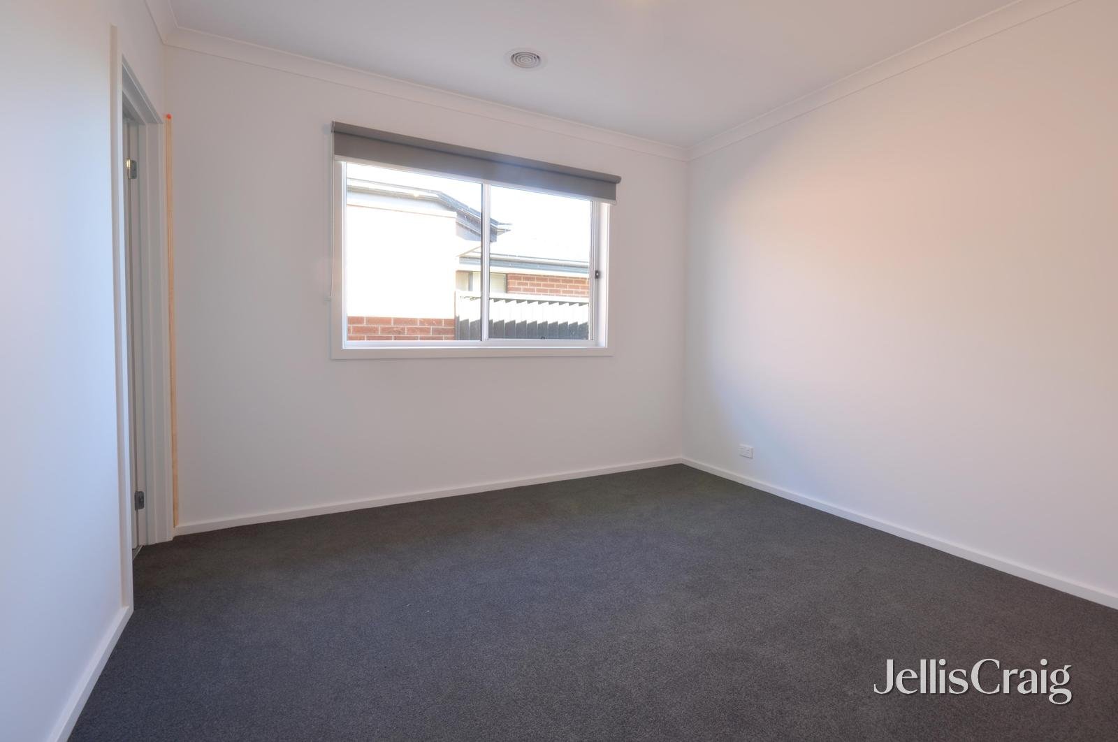 12 Tunbridge Street, Lucas image 9