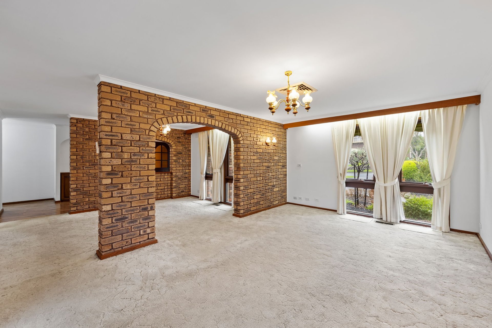 12 Tyrol Court, Doncaster&nbsp;East image 2