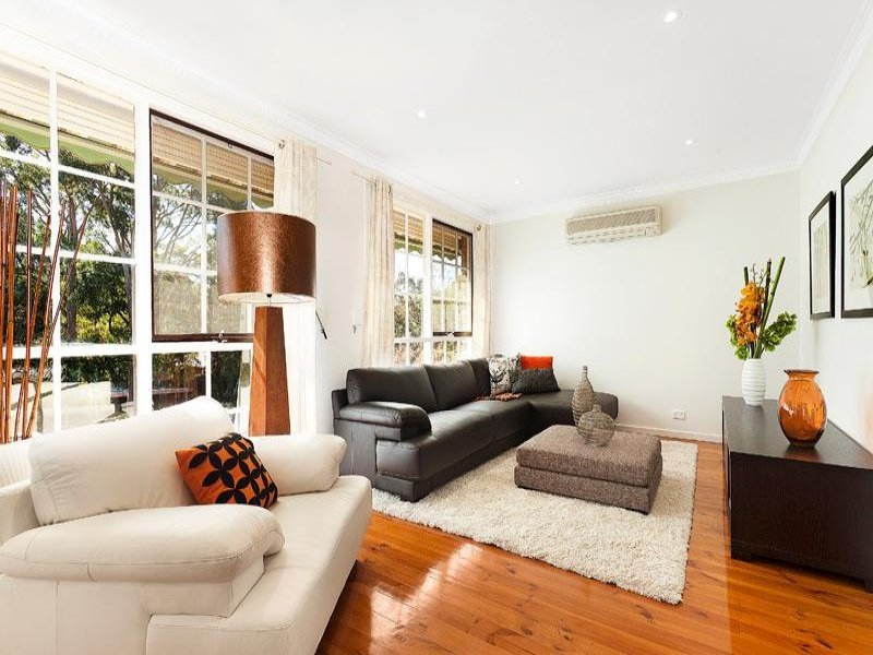 1/2 Valda Avenue, Mont Albert North image 2