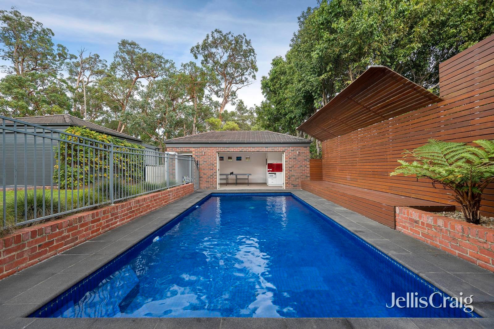 12 Valley Park Drive, Mooroolbark image 3