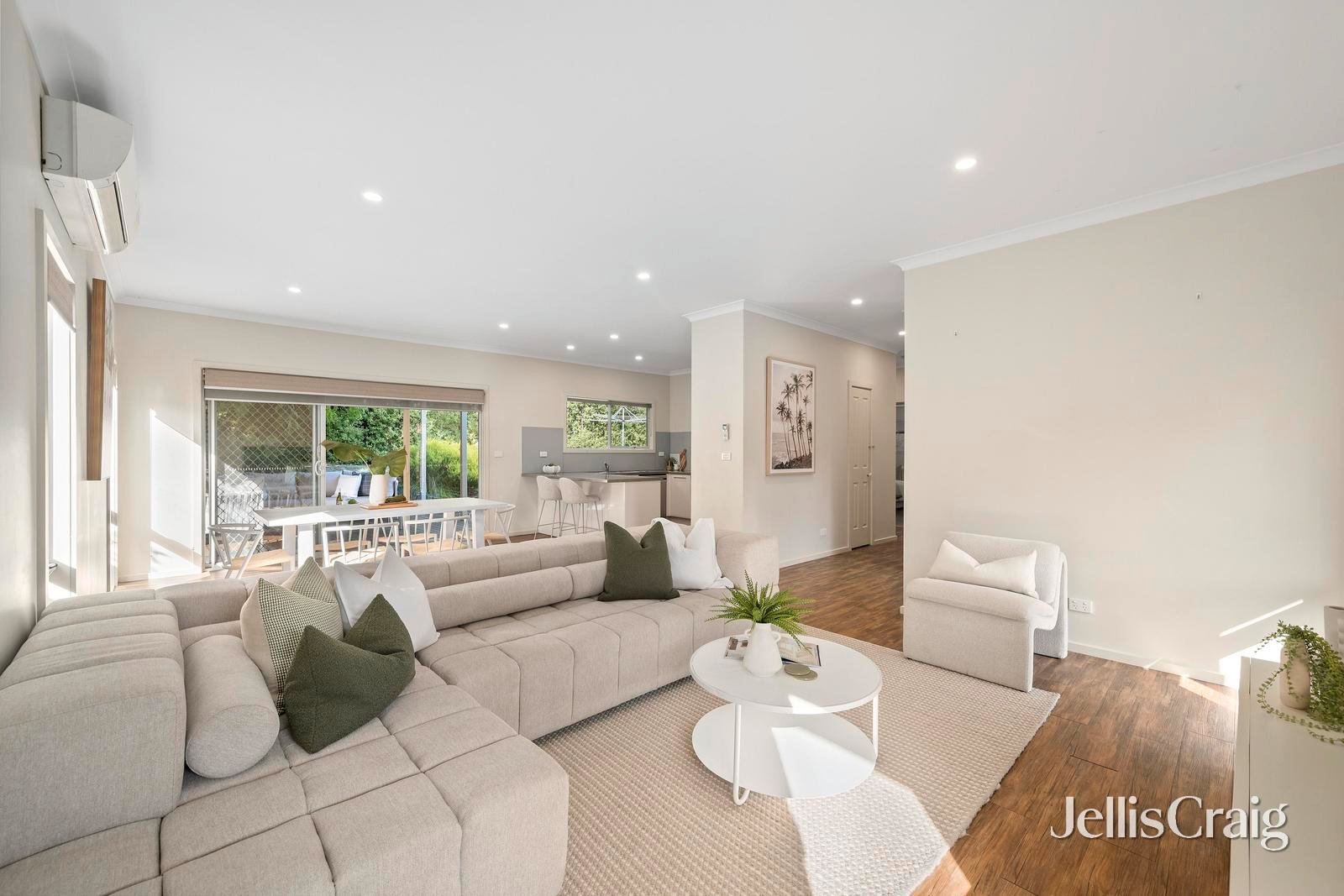 12 Valley Road, Seville image 3