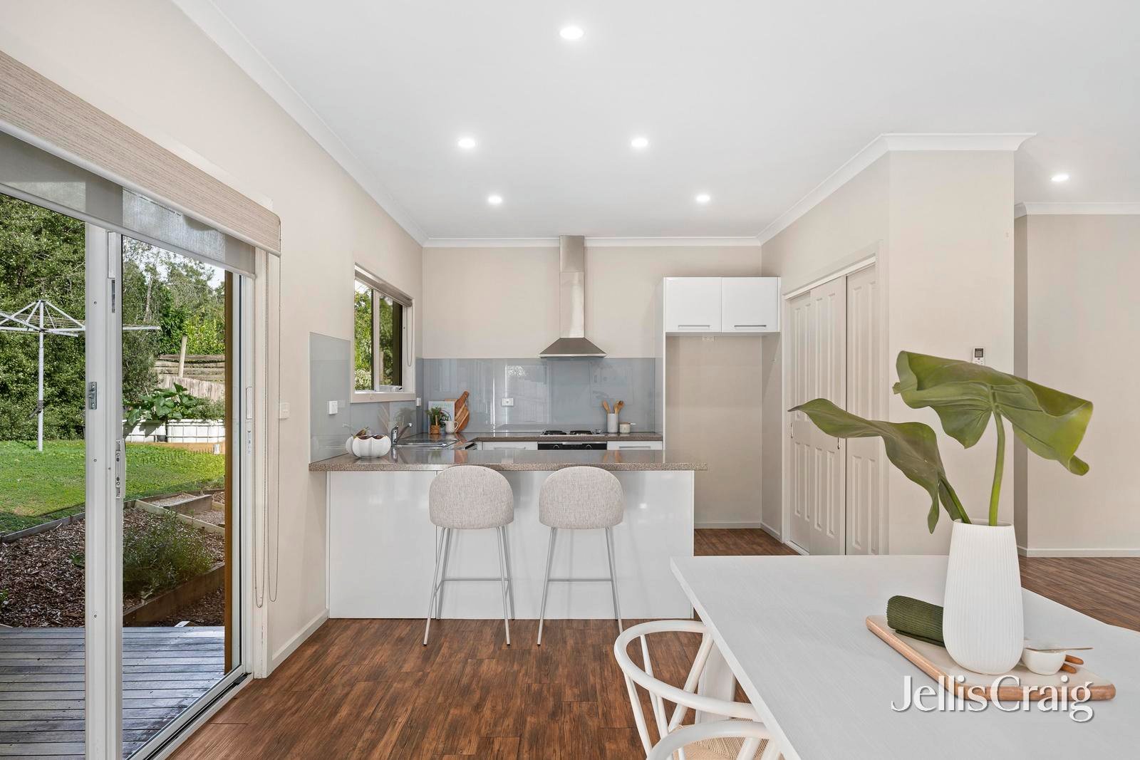 12 Valley Road, Seville image 6