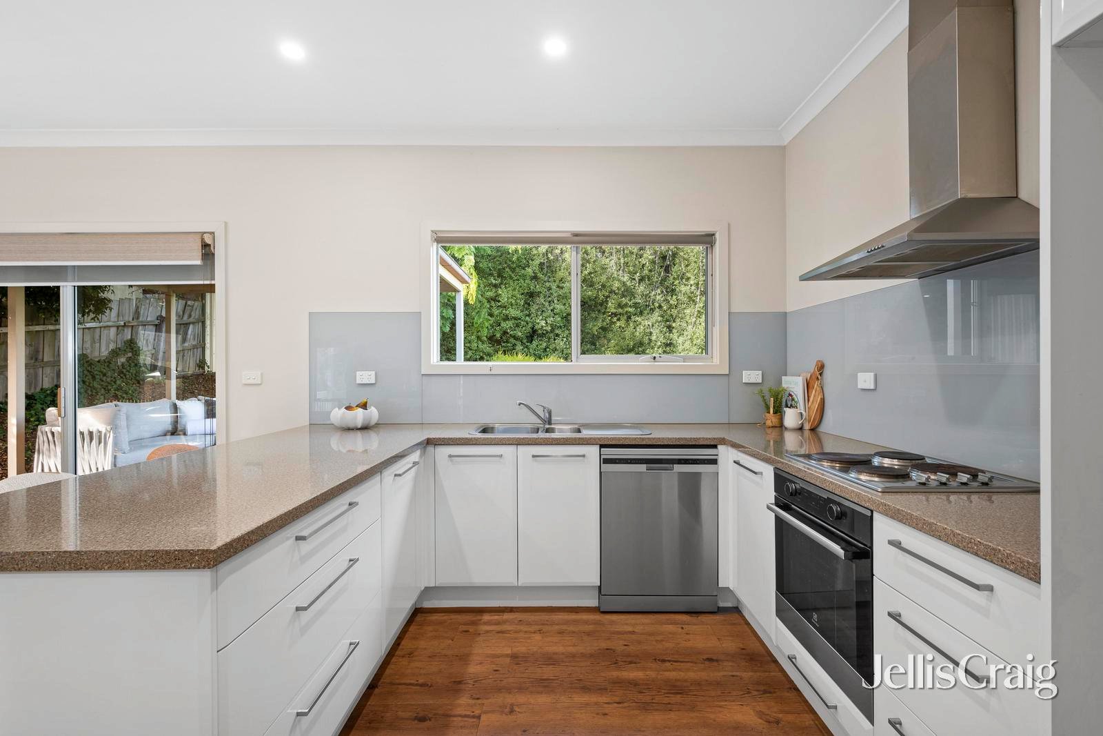 12 Valley Road, Seville image 8