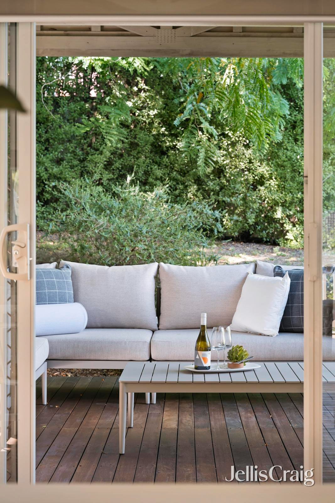 12 Valley Road, Seville image 14