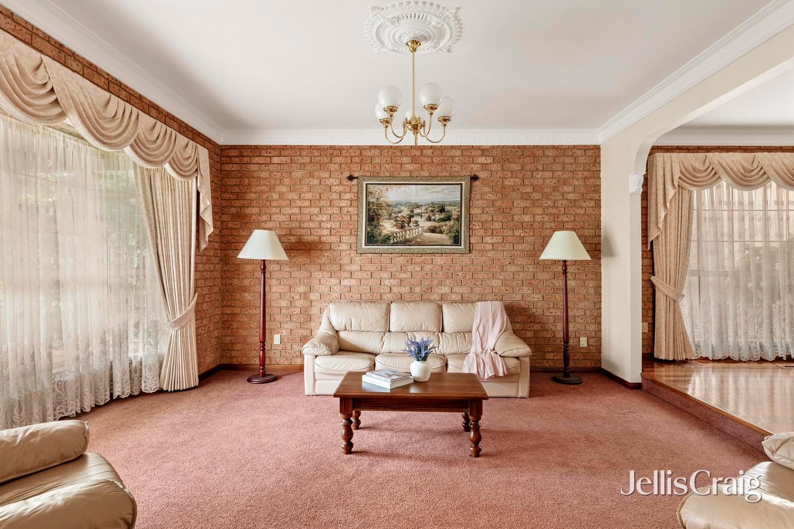 12 Vanberg Road, Essendon image 7