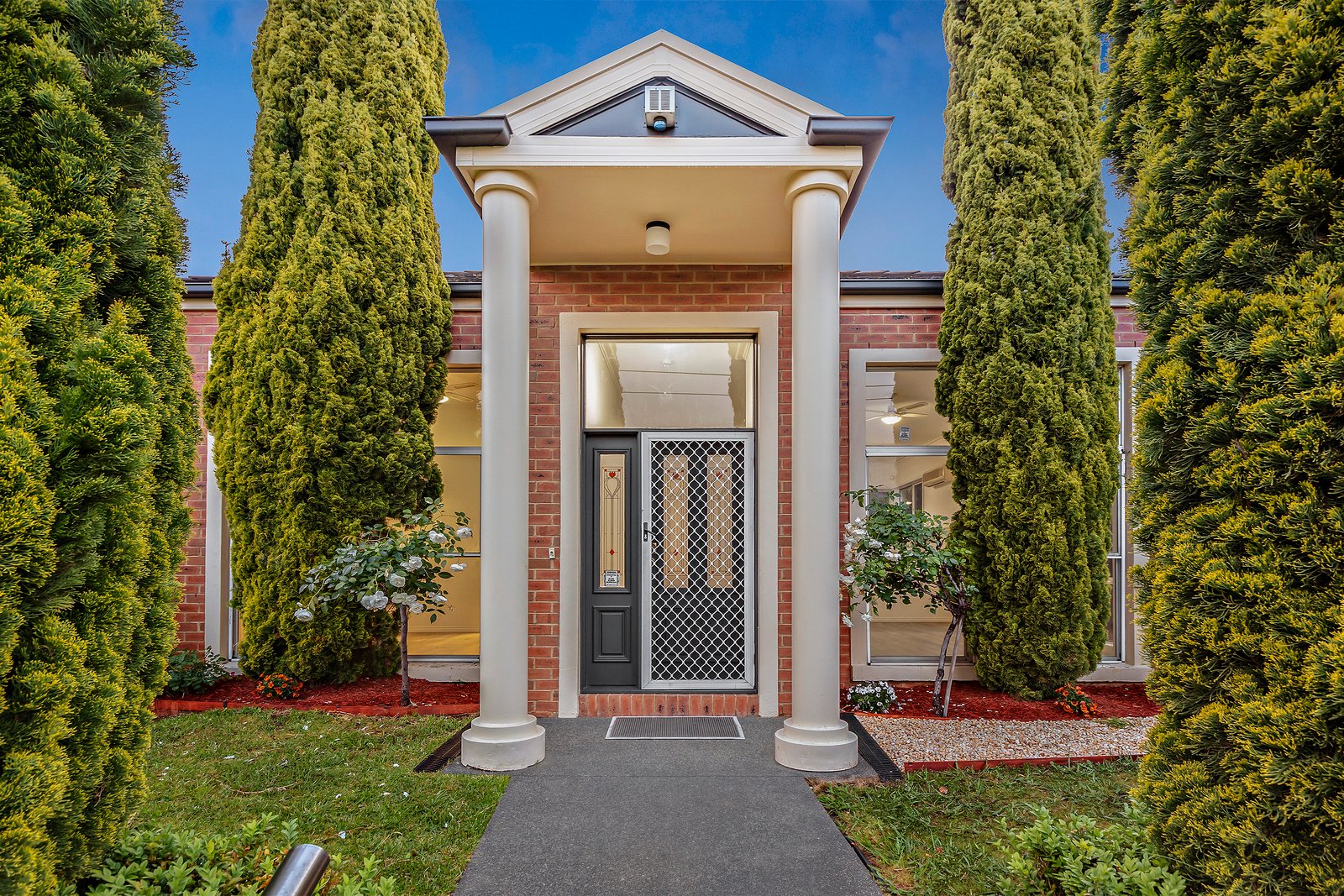 Property Gallery - Main Image
