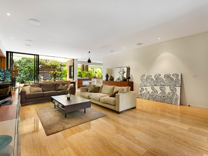 1/2 Vautier Street, Elwood image 6