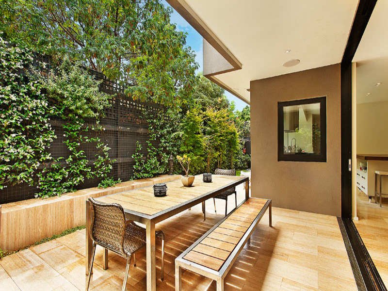 1/2 Vautier Street, Elwood image 11